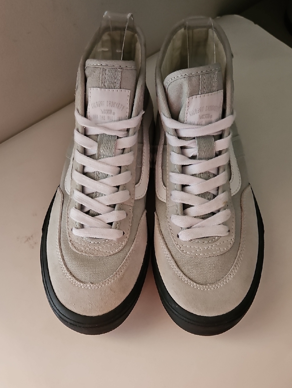 VANS GILBERT CROCKETT HIGH TOP PALE GRAY SKATE SNEAKERS SZ MENS 5/WOMEN 6.5